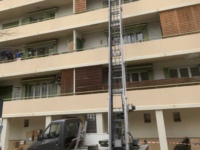 Location monte meuble à Toulon